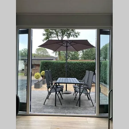 Modern Rustgevend In 131