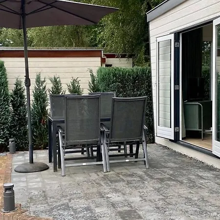 Modern Rustgevend In 131 *