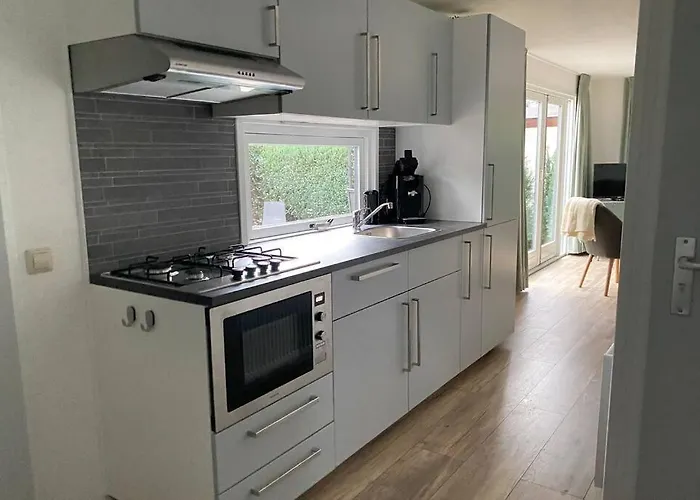 Chalé Modern Rustgevend In 131 Putten