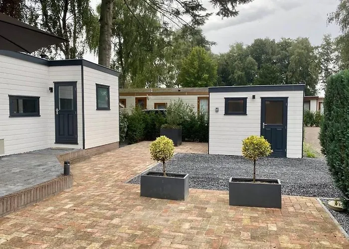 Modern Rustgevend In 131 Chalé