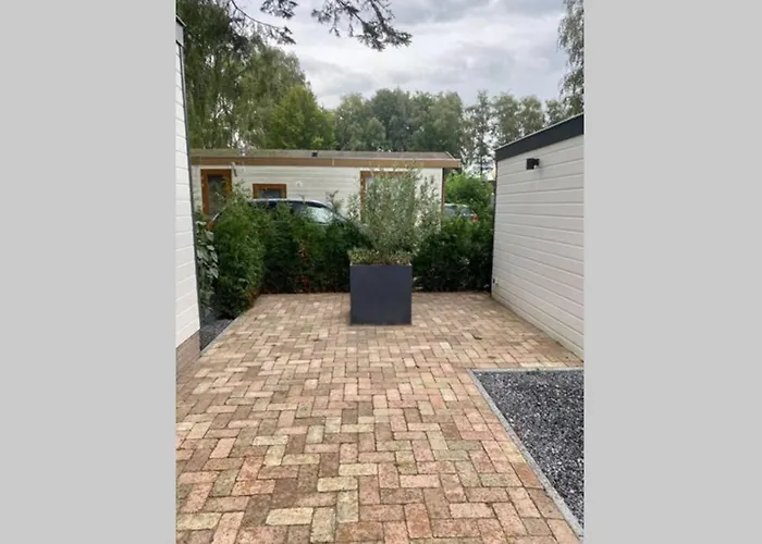 Modern Rustgevend In 131 Chalé Putten