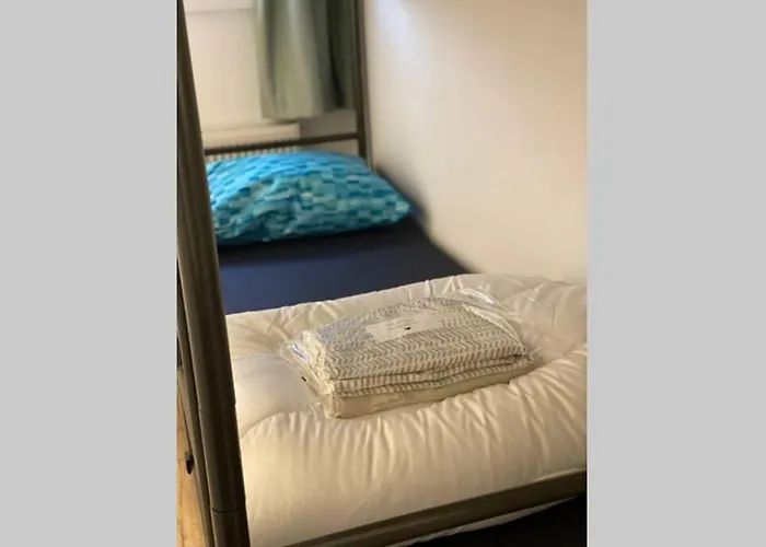 Modern Rustgevend In 131 *